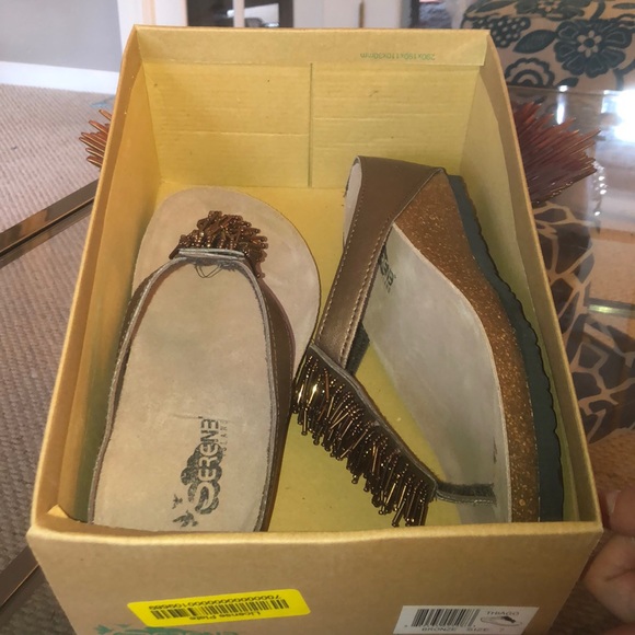 Serene Island Thiago bronze wedge sandal - Picture 4 of 4